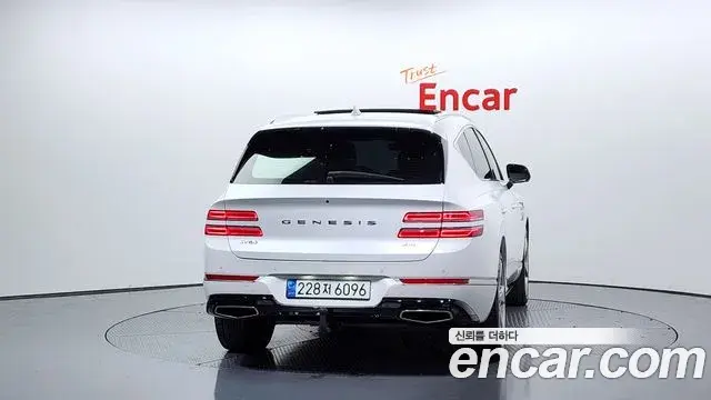 Genesis GV80 2023 — Şəkil 19/20