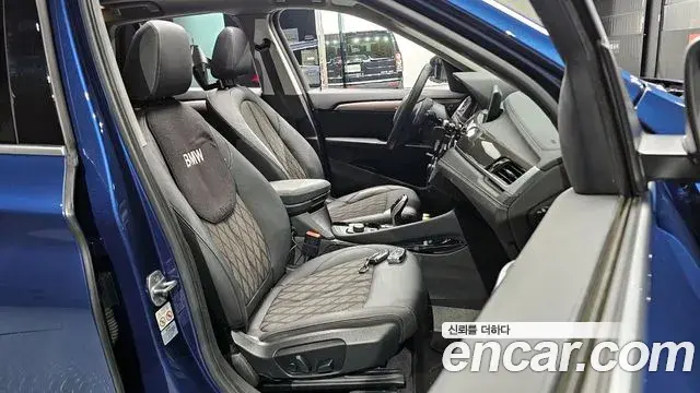 BMW X1 2021 — Şəkil 17/20