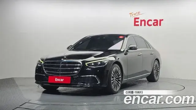 Mercedes-Benz S-Class 2021 — Photo 2/20