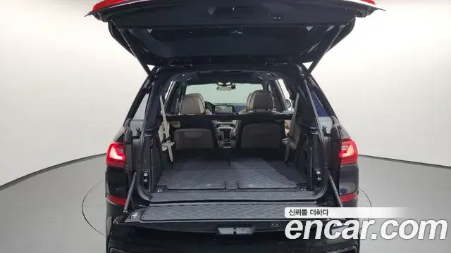 BMW X7 2022 — Şəkil 14/20