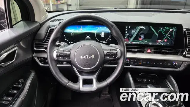 Kia Sportage 2021 — Photo 1/20