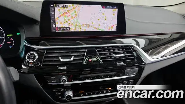 BMW 5 Series 2019 — Photo 3/20