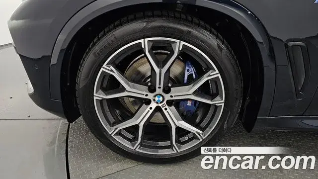BMW X5 2023 — Photo 3/20