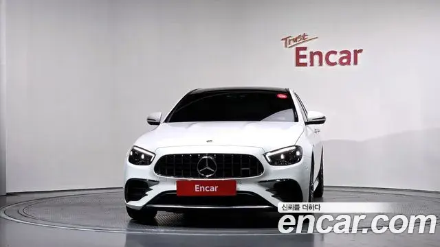 Mercedes-Benz E-Class 2021 — Фото 3/20