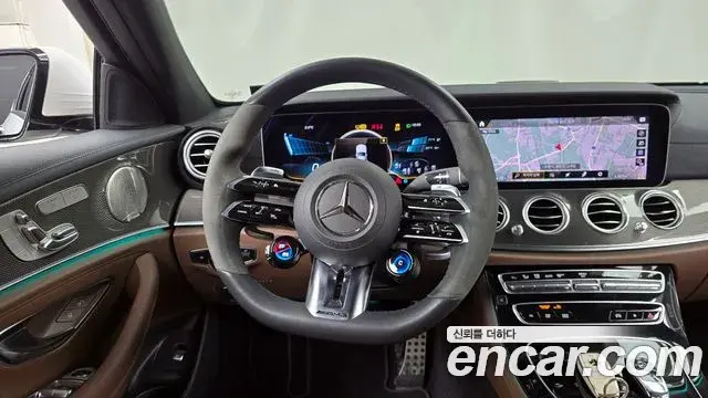 Mercedes-Benz E-Class 2021 — Фото 13/20