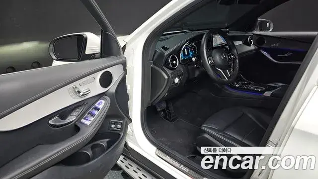 Mercedes-Benz GLC-Class 2021 — ფოტო 19/20