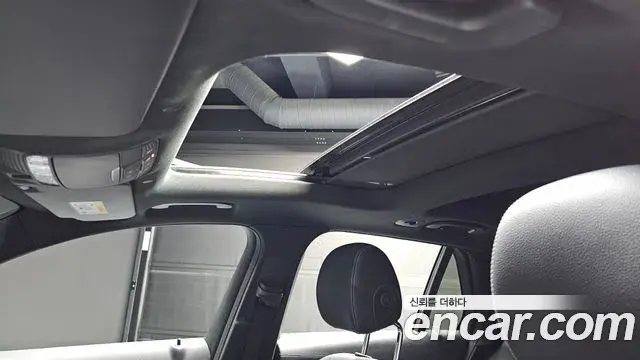 Mercedes-Benz GLC-Class 2021 — ფოტო 6/20