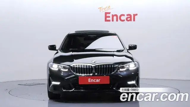 BMW 3 Series 2021 — Şəkil 11/20