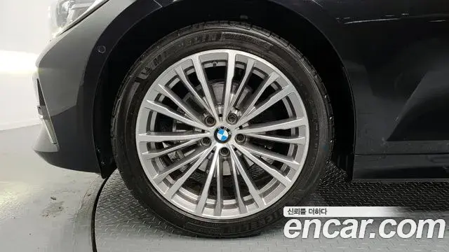 BMW 3 Series 2021 — Şəkil 6/20