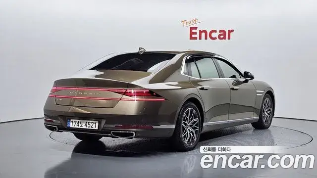 Genesis G90 2022 — Фото 2/20