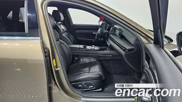 Genesis G90 2022 — Фото 10/20