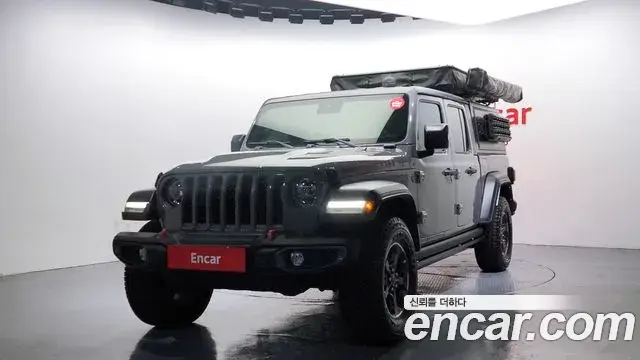 Jeep Gladiator 2021 — Photo 13/20