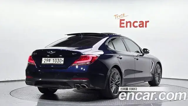 Genesis G70 2018 — Фото 2/20