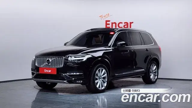 Volvo XC90 2018 — ფოტო 2/20