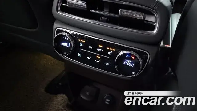 Genesis GV80 2022 — Photo 15/20