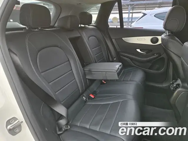 Mercedes-Benz GLC-Class 2018 — Фото 13/20