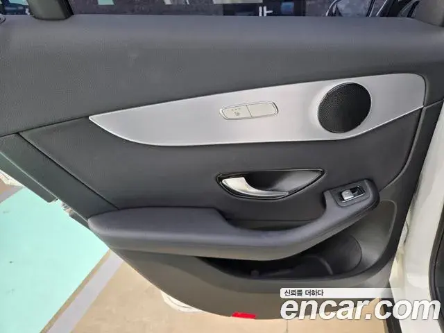 Mercedes-Benz GLC-Class 2018 — ფოტო 11/30
