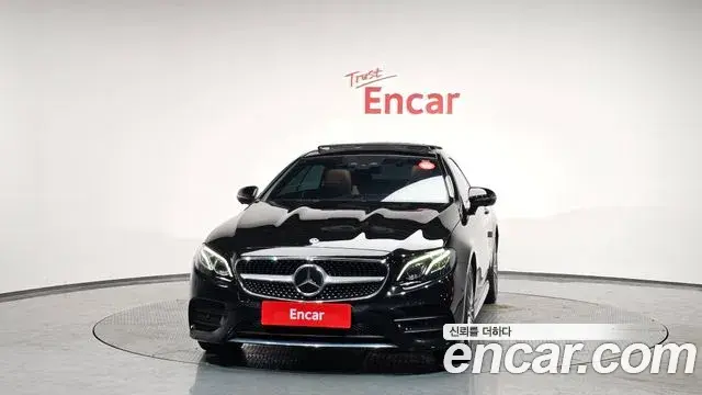 Mercedes-Benz E-Class 2020 — Фото 3/20