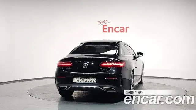 Mercedes-Benz E-Class 2020 — Фото 4/20