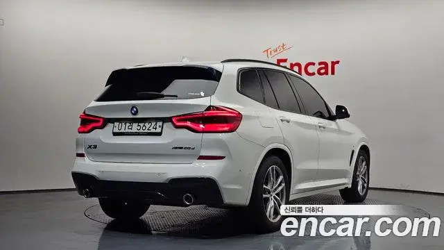 BMW X3 2018 — Şəkil 11/20