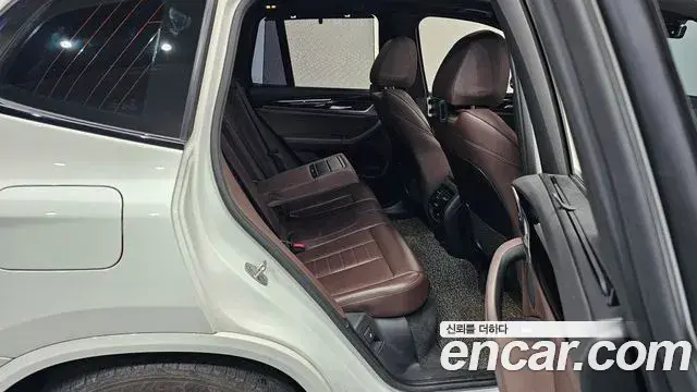 BMW X3 2018 — Şəkil 17/20