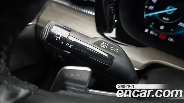 Kia K5 2020 — ფოტო 11/20