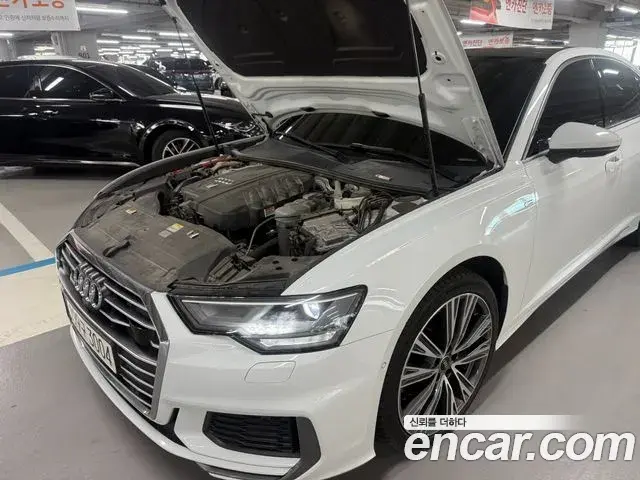 Audi A6 2023 — ფოტო 14/20