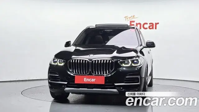 BMW X5 2022 — ფოტო 18/20