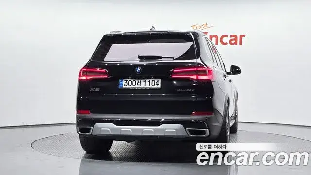 BMW X5 2022 — ფოტო 11/20