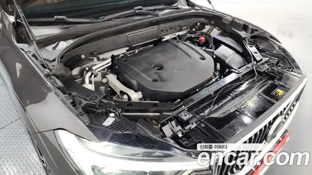 Volvo XC60 2024 — ფოტო 12/20