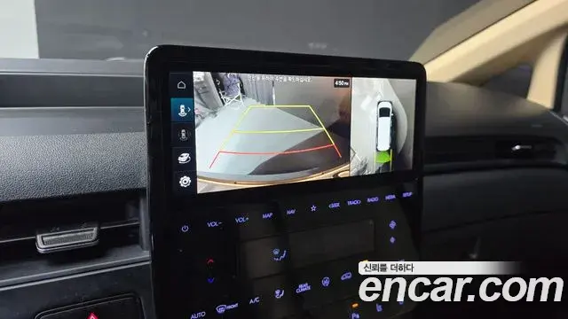 Hyundai Staria 2022 — Şəkil 24/29