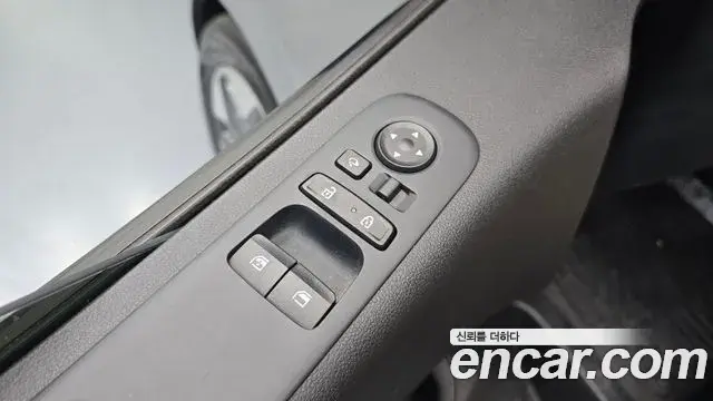 Hyundai Staria 2022 — Şəkil 17/29