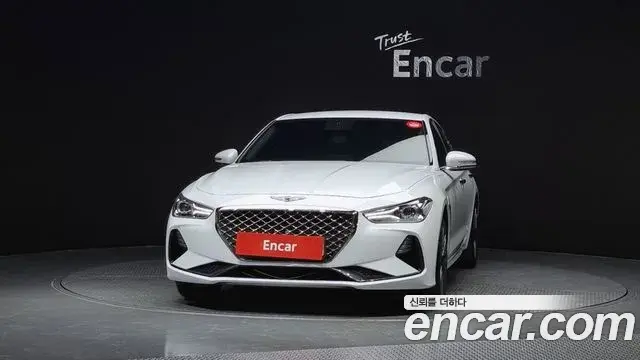 Genesis G70 2018 — Photo 19/20