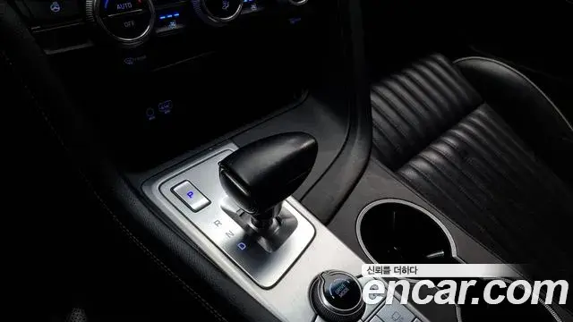 Genesis G70 2018 — Photo 7/20