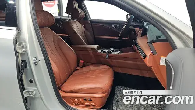 Kia K8 2025 — Şəkil 2/20