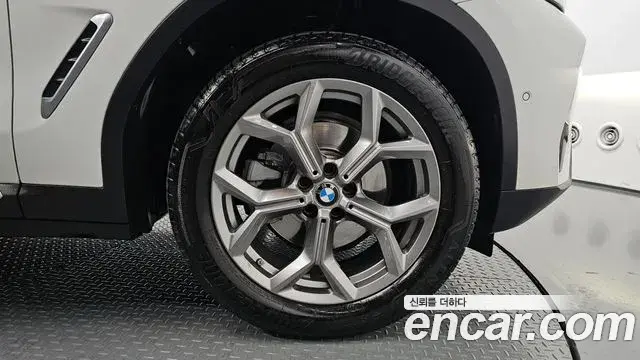 BMW X3 2022 — Photo 2/20