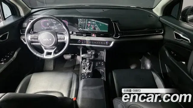 Kia Sportage 2021 — ფოტო 19/20