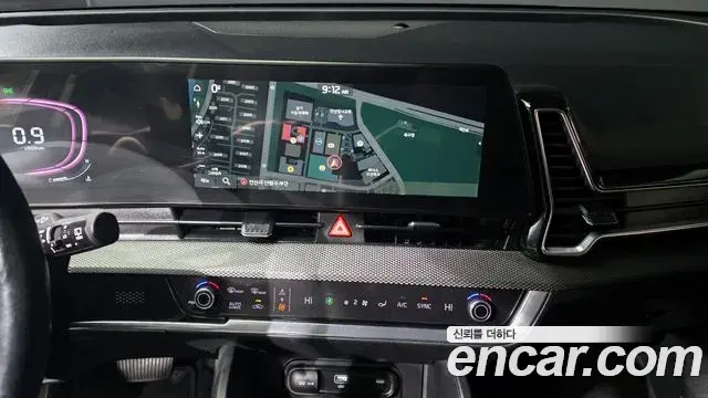 Kia Sportage 2021 — ფოტო 13/20