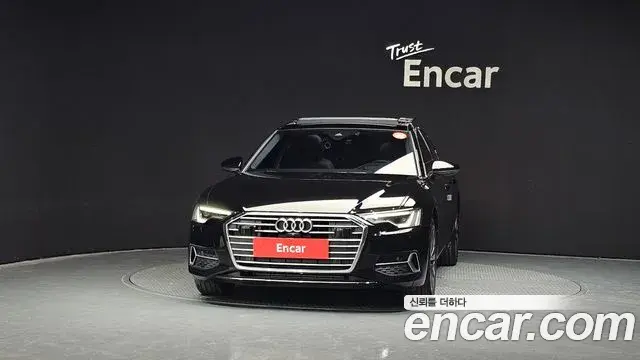Audi A6 2021 — ფოტო 16/20