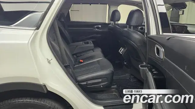 Kia Sorento 2020 — Фото 12/20