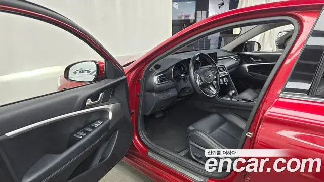 Genesis G70 2022 — Şəkil 19/20