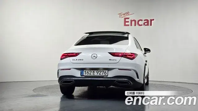 Mercedes-Benz CLA-Class 2022 — Şəkil 7/20