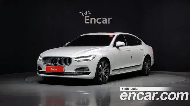 Volvo S90 2023 — Фото 1/20