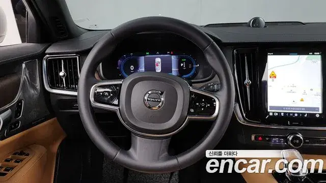Volvo S90 2023 — Фото 13/20