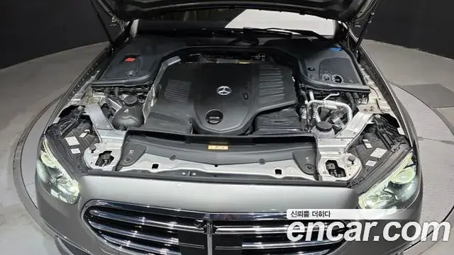 Mercedes-Benz E-Class 2021 — Şəkil 14/20