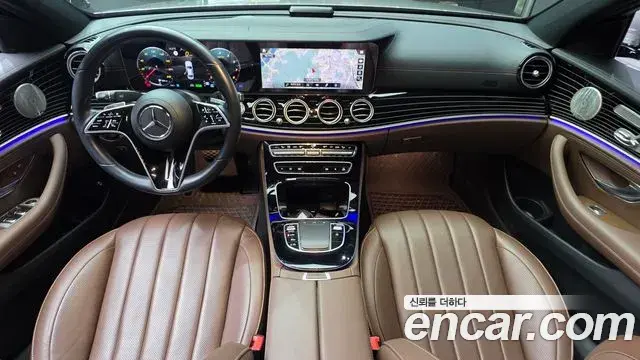Mercedes-Benz E-Class 2021 — Şəkil 19/20