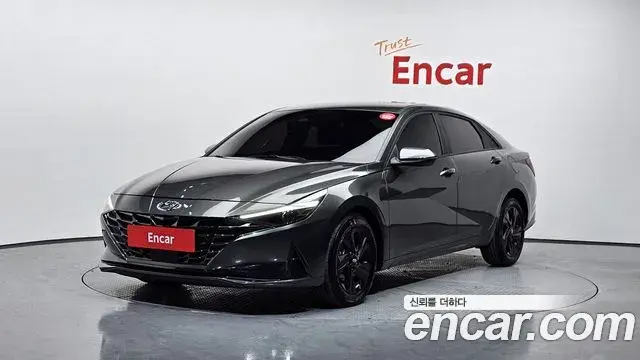 Hyundai The New Avante Hybrid 2023 — Photo 8/20