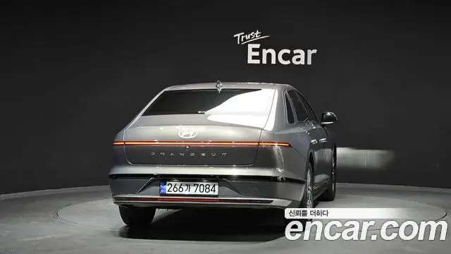 Hyundai Grandeur Hybrid 2025 — ფოტო 4/20