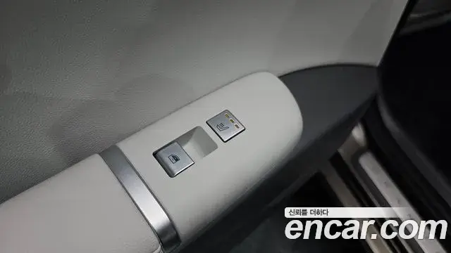 Hyundai Grandeur Hybrid 2025 — ფოტო 9/20