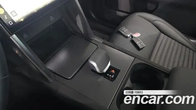 Land Rover Discovery Sport 2025 — Şəkil 2/20